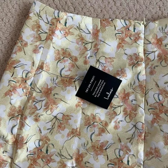 NEW Floral Satin Skirt - Picture 4 of 4